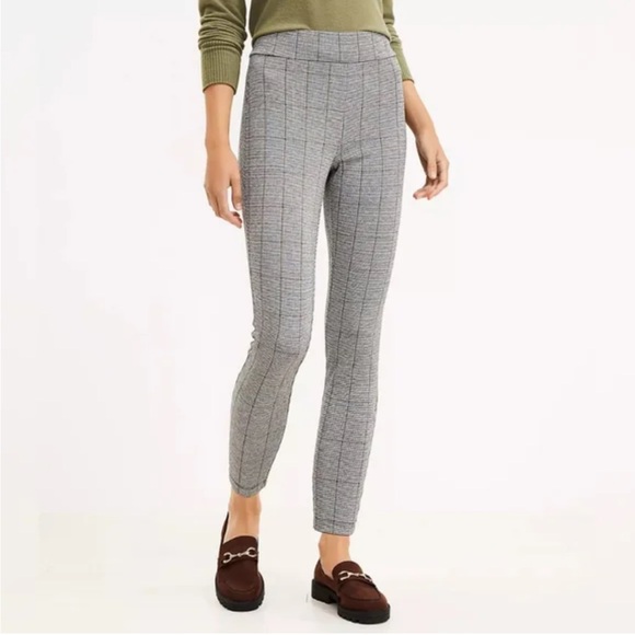 Loft Grey Plaid Pull On Leggings - Picture 1 of 5